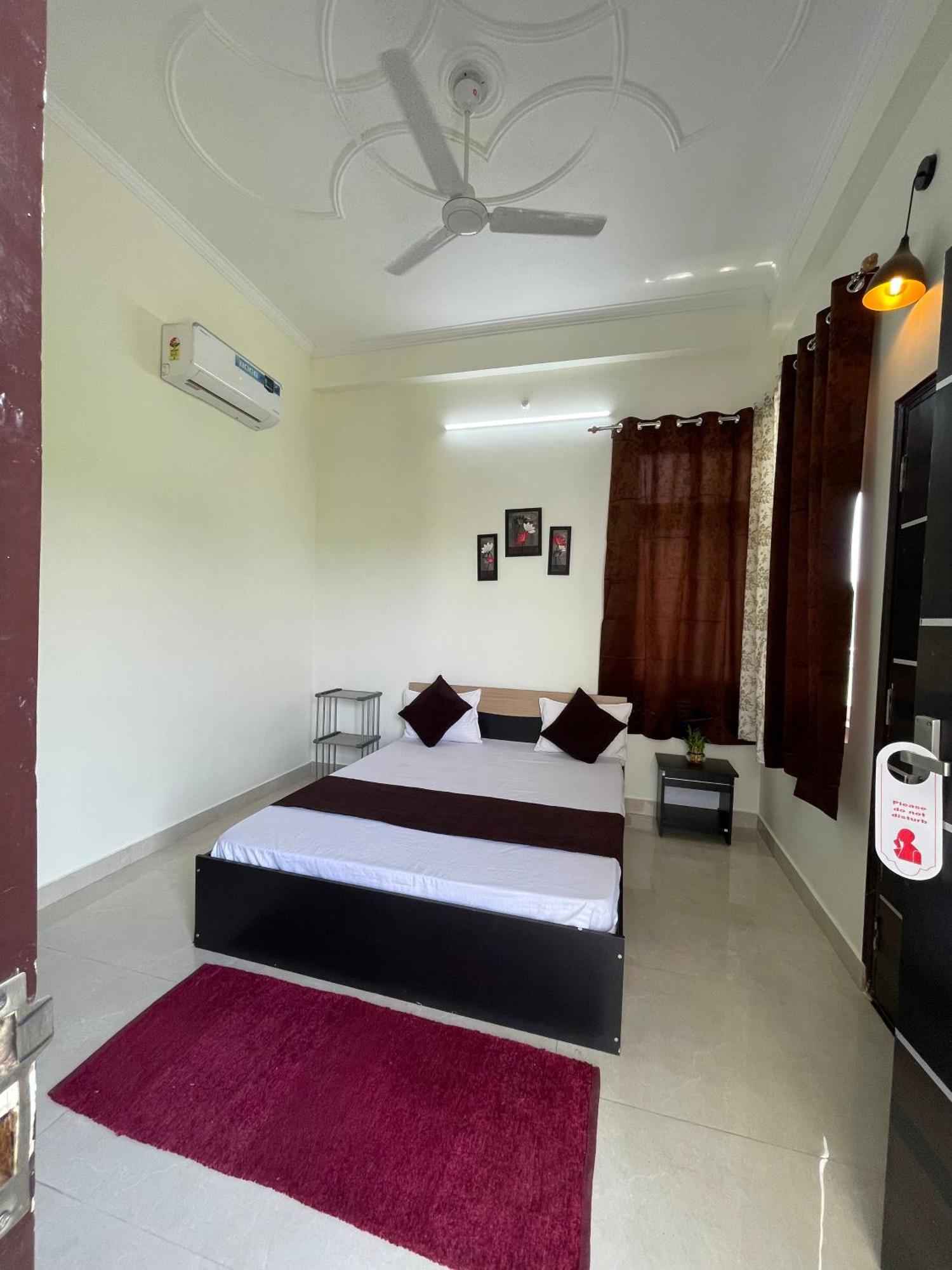 Atulyam Stays Sushant Golf City Лакхнау Экстерьер фото