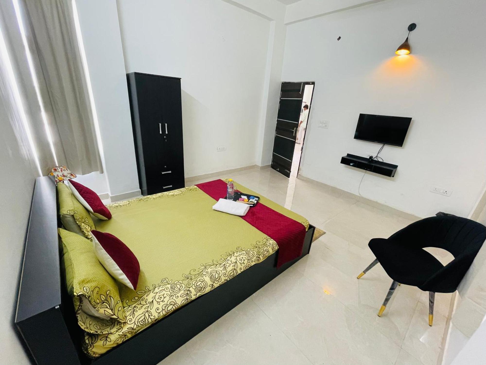 Atulyam Stays Sushant Golf City Лакхнау Экстерьер фото