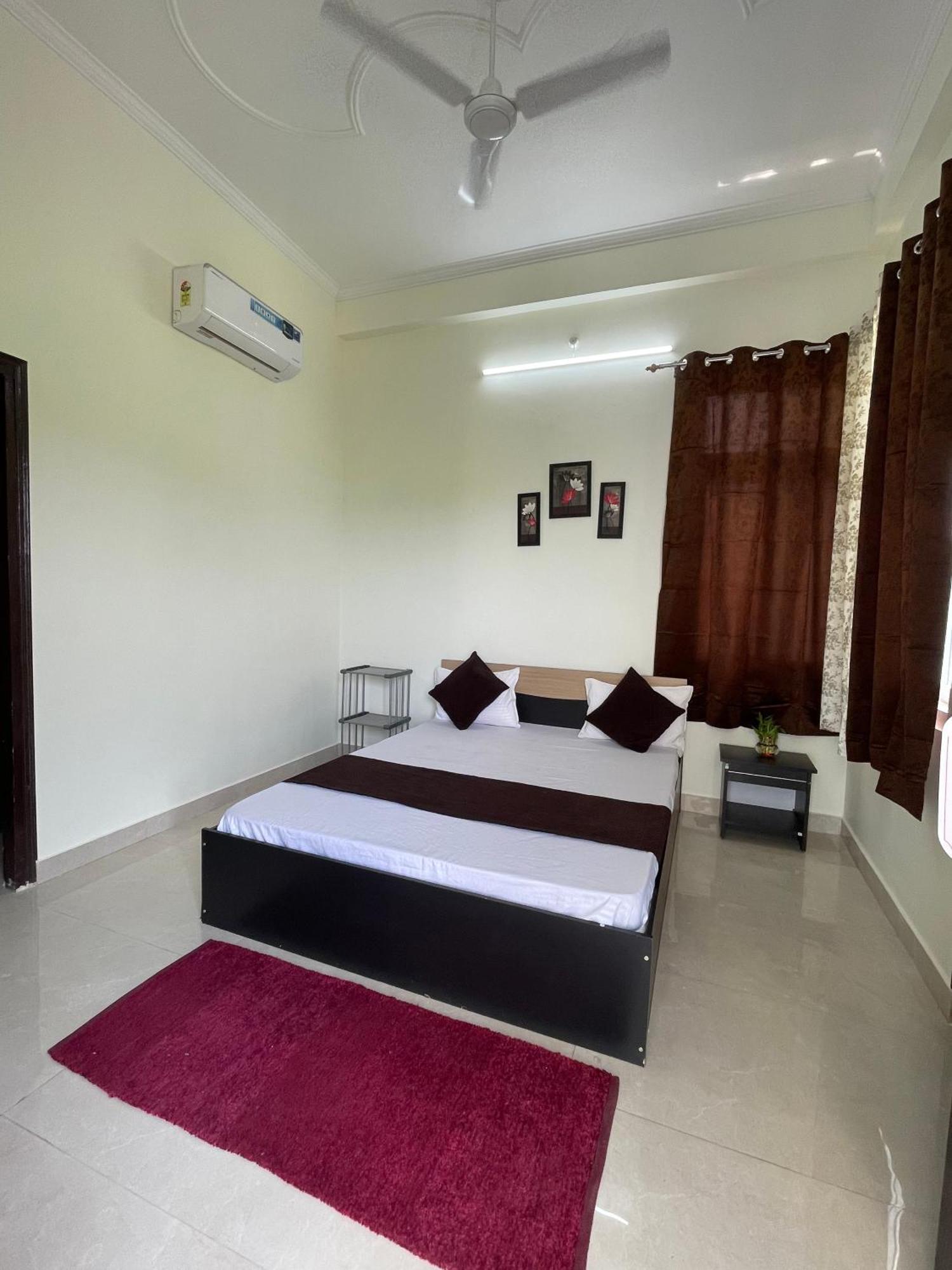 Atulyam Stays Sushant Golf City Лакхнау Экстерьер фото