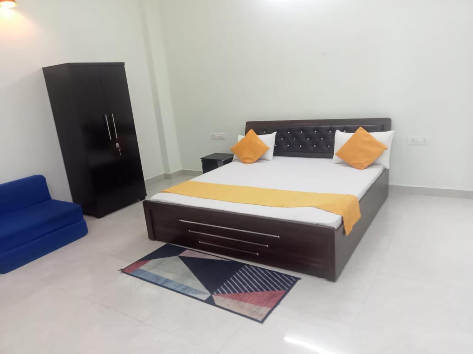 Atulyam Stays Sushant Golf City Лакхнау Экстерьер фото